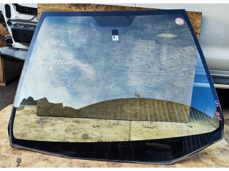 Лобовое стекло Хонда Фит в Абакане 255791
